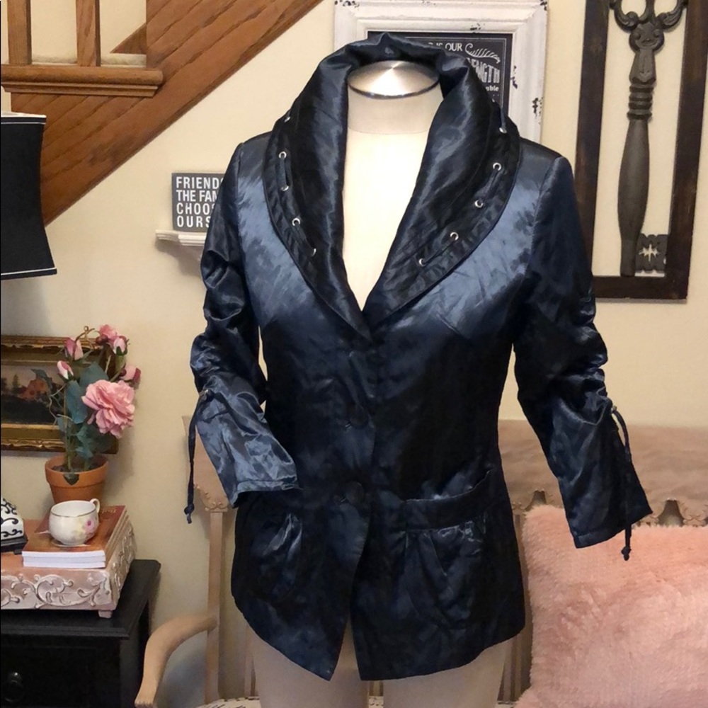 NWT Soma Intimates Gondola Grey Drawstring Jacket